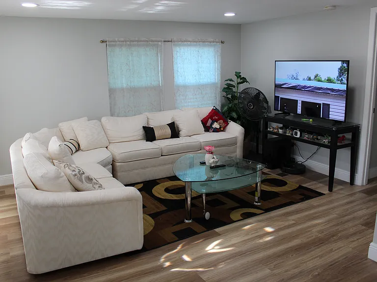 1925 Speck Dr — Photo 18