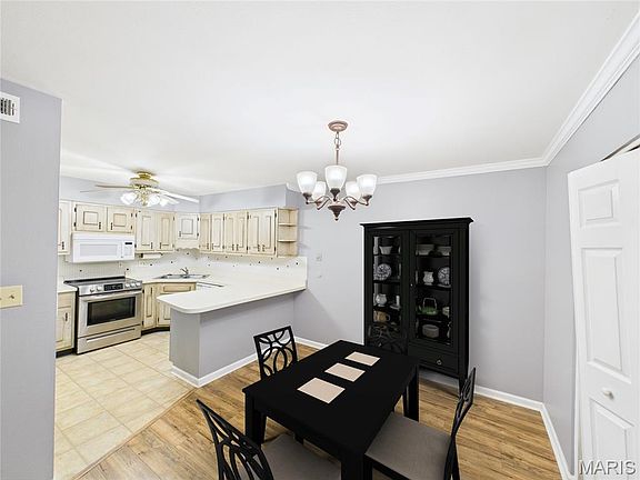 5th image of 10069 N Bunker Hill Dr #A