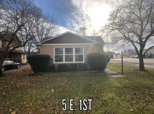 5 E 1st St, Danville, IL 61832
