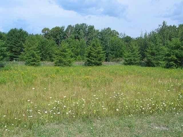 1st image of 4 Whippoorwill Ln