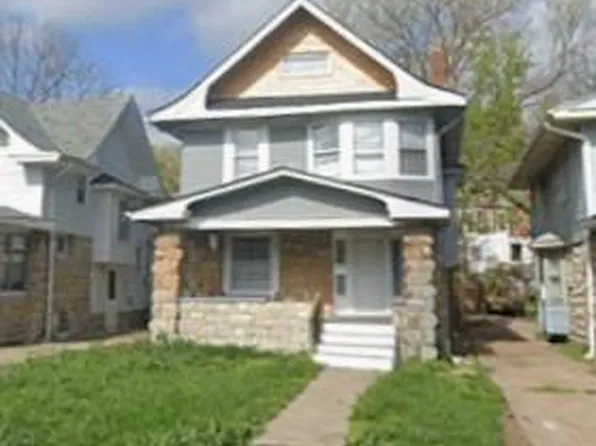 3334 College Ave, Kansas City, MO 64128