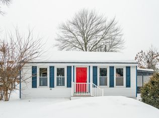 5 Nottingwood Ln, Merrimack, NH 03054
