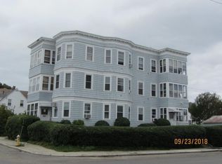 109-111 Easton St, Lawrence, MA 01843
