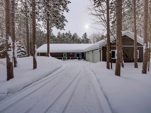 16355 Hunt Club Rd W, Lake Ann, MI 49650