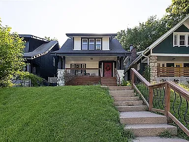 3814 Wayne Ave — Photo 1