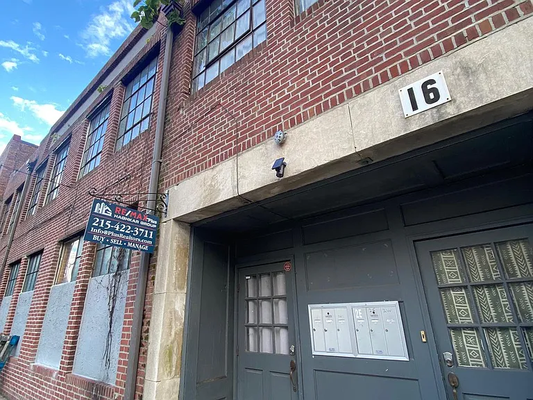 14 W Harvey St #16-2C — Photo 22