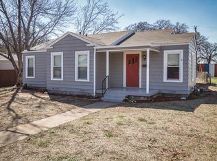 2017 Owens St, Haltom City, TX 76117