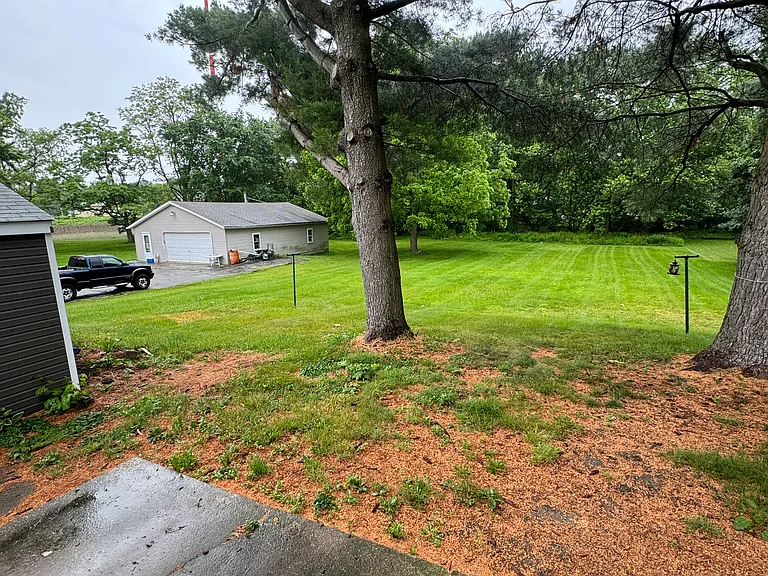 650 Stevenson Ave — Photo 11