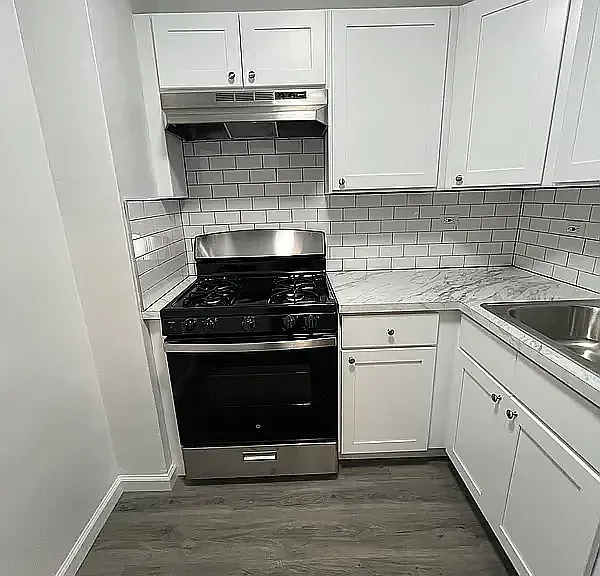 3215 Avenue H #6F — Photo 6