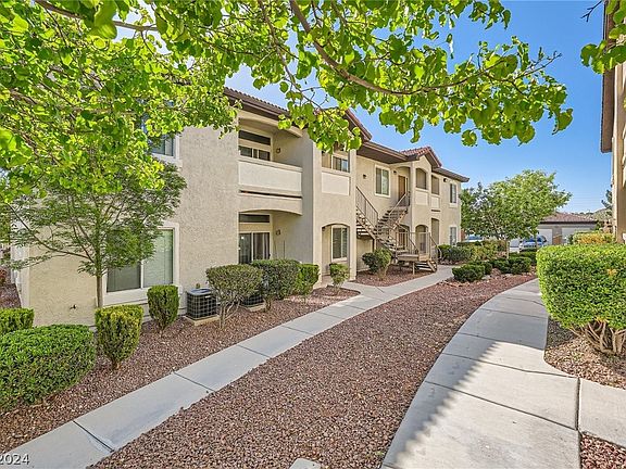 2nd image of 3321 Indian Shadow St Unit 203
