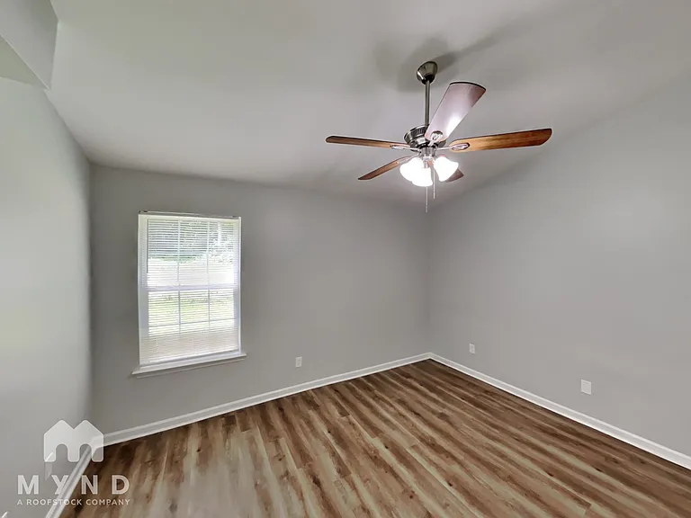3604 Oakwood Rd — Photo 10