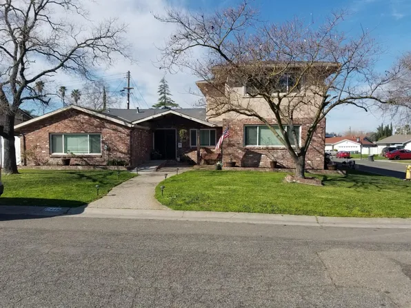 2445 Town Cir, Sacramento, CA 95821