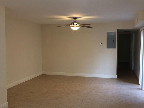 4th image of 7904 NW 44th Ct