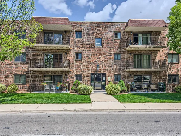 1940 183rd St APT 3A, Homewood, IL 60430