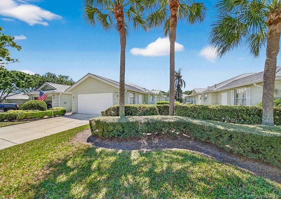 1st image of 2806 SW Ridgewood Pl