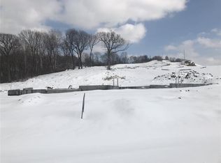 2331 NW Riverview Dr, Riverside, MO 64150