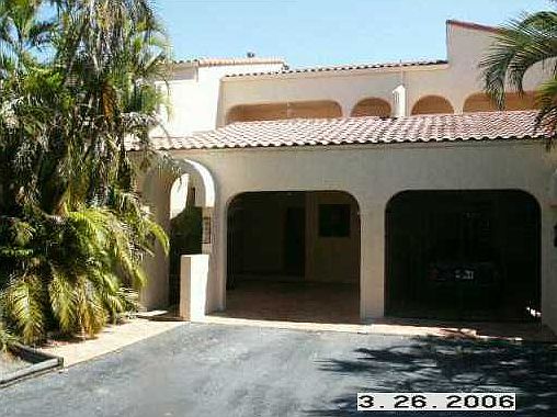 3rd image of 4052 Estepona Ave