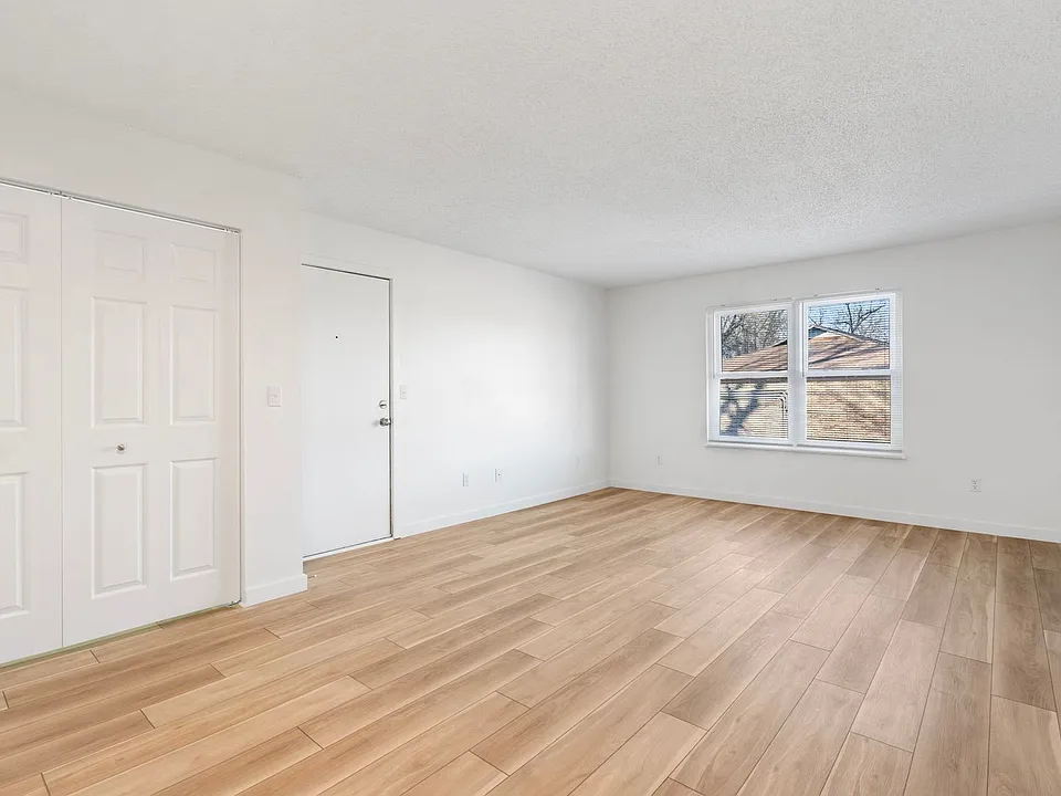 Southcreek Apartments
