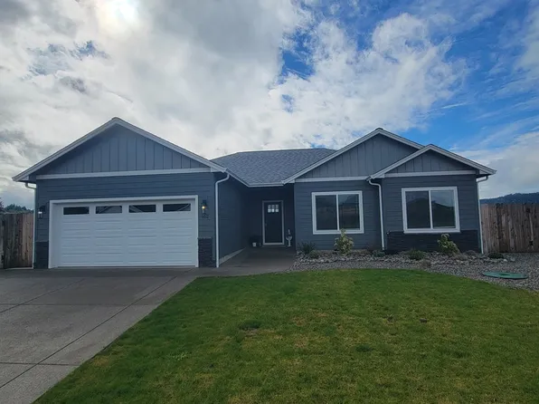 912 Medina Ave, Sutherlin, OR 97479