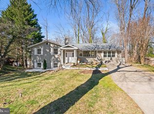 8416 Westmont Ter, Bethesda, MD 20817