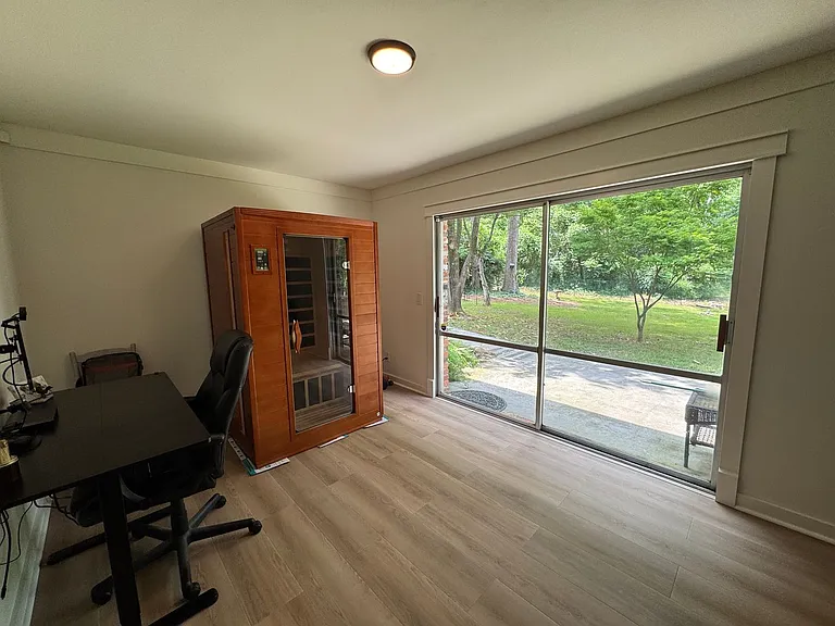 605 Country Club Dr — Photo 23