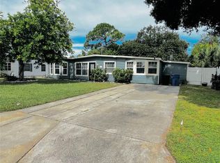 6710 Kingswood Dr N, Saint Petersburg, FL 33702