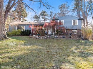 10490 Green Rd, Goodrich, MI 48438