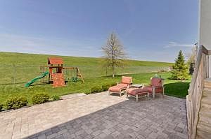 3rd image of 1475 Summersweet Cir