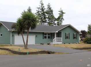 198 Duck Lake Dr NE, Ocean Shores, WA 98569