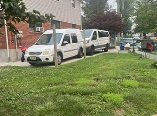 (Undisclosed Address), College Pt, NY 11356