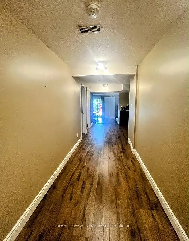 4 bed, $3,400 — Photo 4