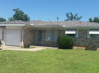 740 SE 41st St, Lawton, OK 73501