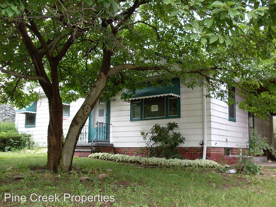 1st image of 4614 E 104th St