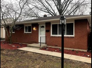 1049 Roundelay Rd E, Reynoldsburg, OH 43068