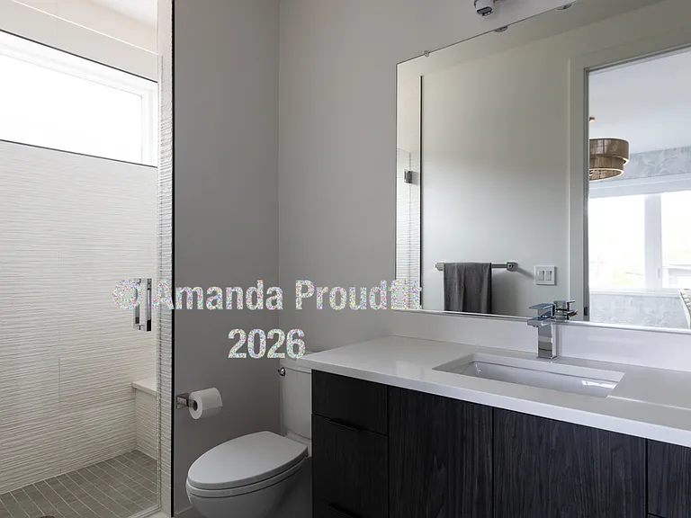 1617 S Monroe St — Photo 26