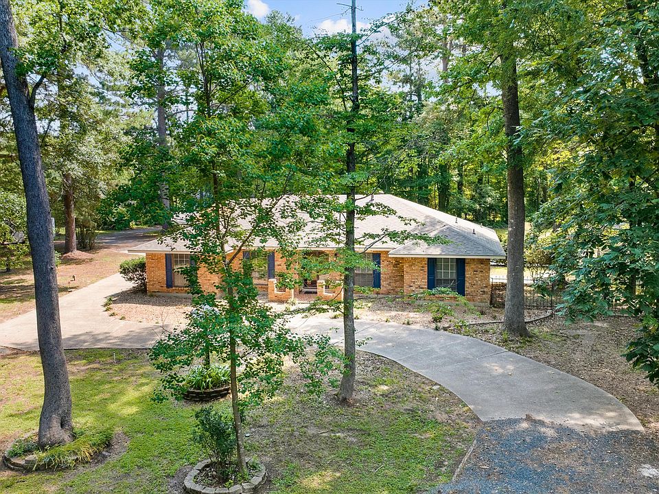 1st image of 1930 Wildwood Dr