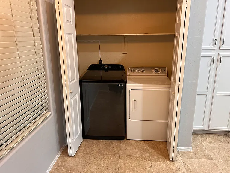 4322 E Milton Dr — Photo 27
