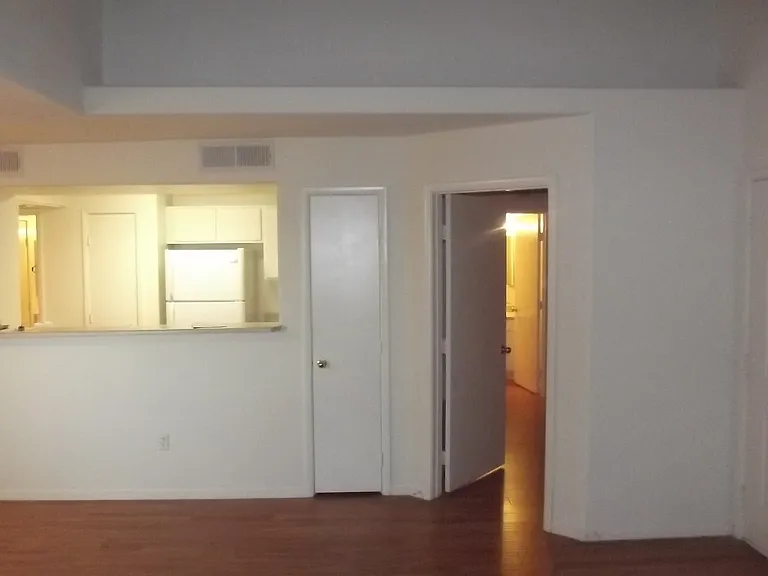 2300 Silverado Ranch Blvd #2085 — Photo 3