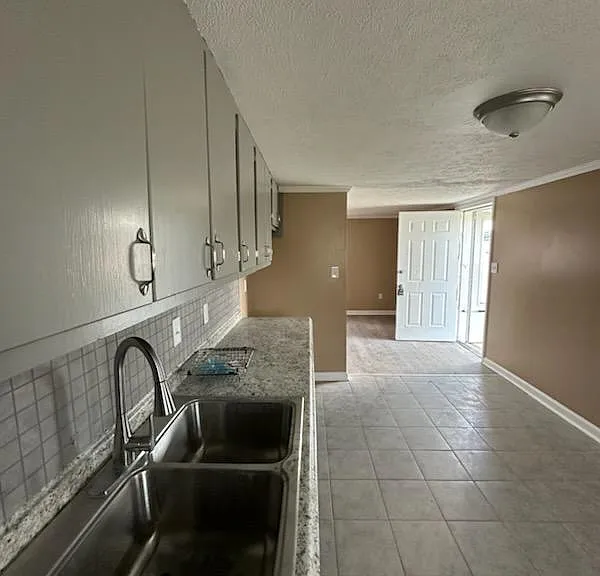 Spacious Kitchen with Ample Cooking & Counter Space
