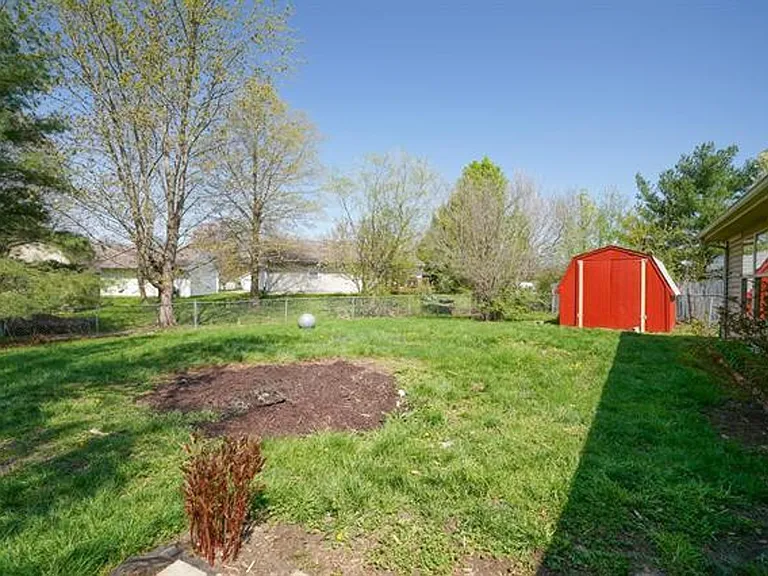 4320 Roundtable Ct — Photo 3