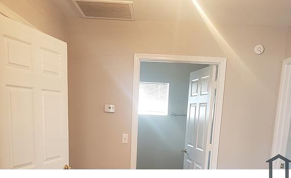 2nd image of 418 E 5th St #2