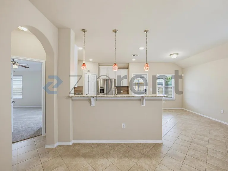 222 Noddy Rd — Photo 9