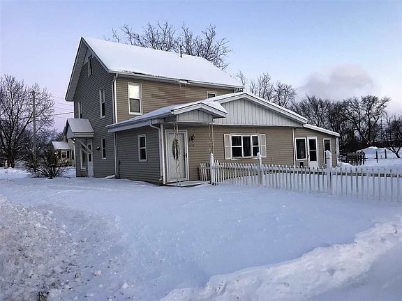 2nd image of 28526 38th Ave N