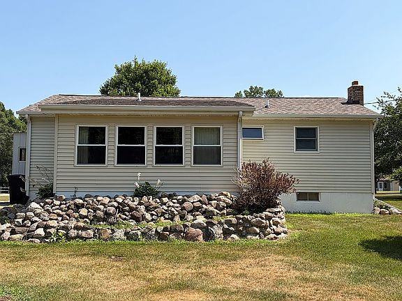 5th image of 2311 Lange Ln