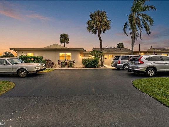 2nd image of 720 Joel Blvd