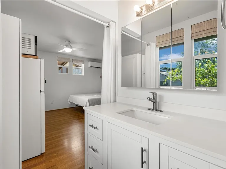 225 Humupea St — Photo 14