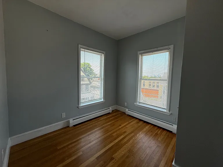 14 Mount Everett St — Photo 5