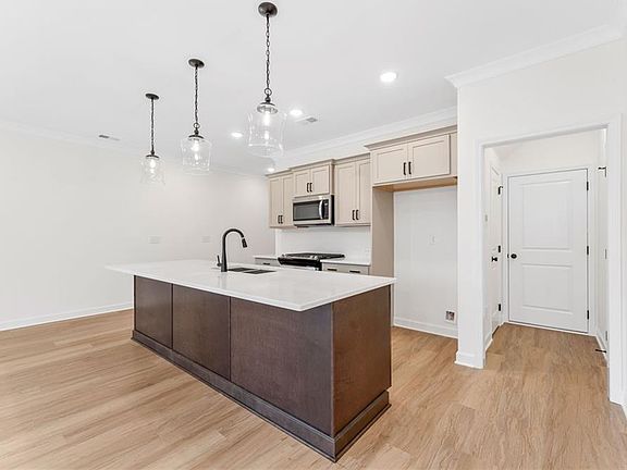 2nd image of 543 Feldspar Way