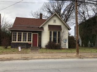 713 Ferry St, Metropolis, IL 62960