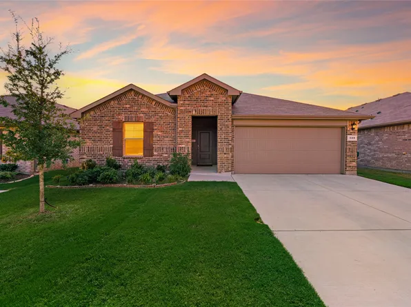 320 Sculptors Xing, Springtown, TX 76082
